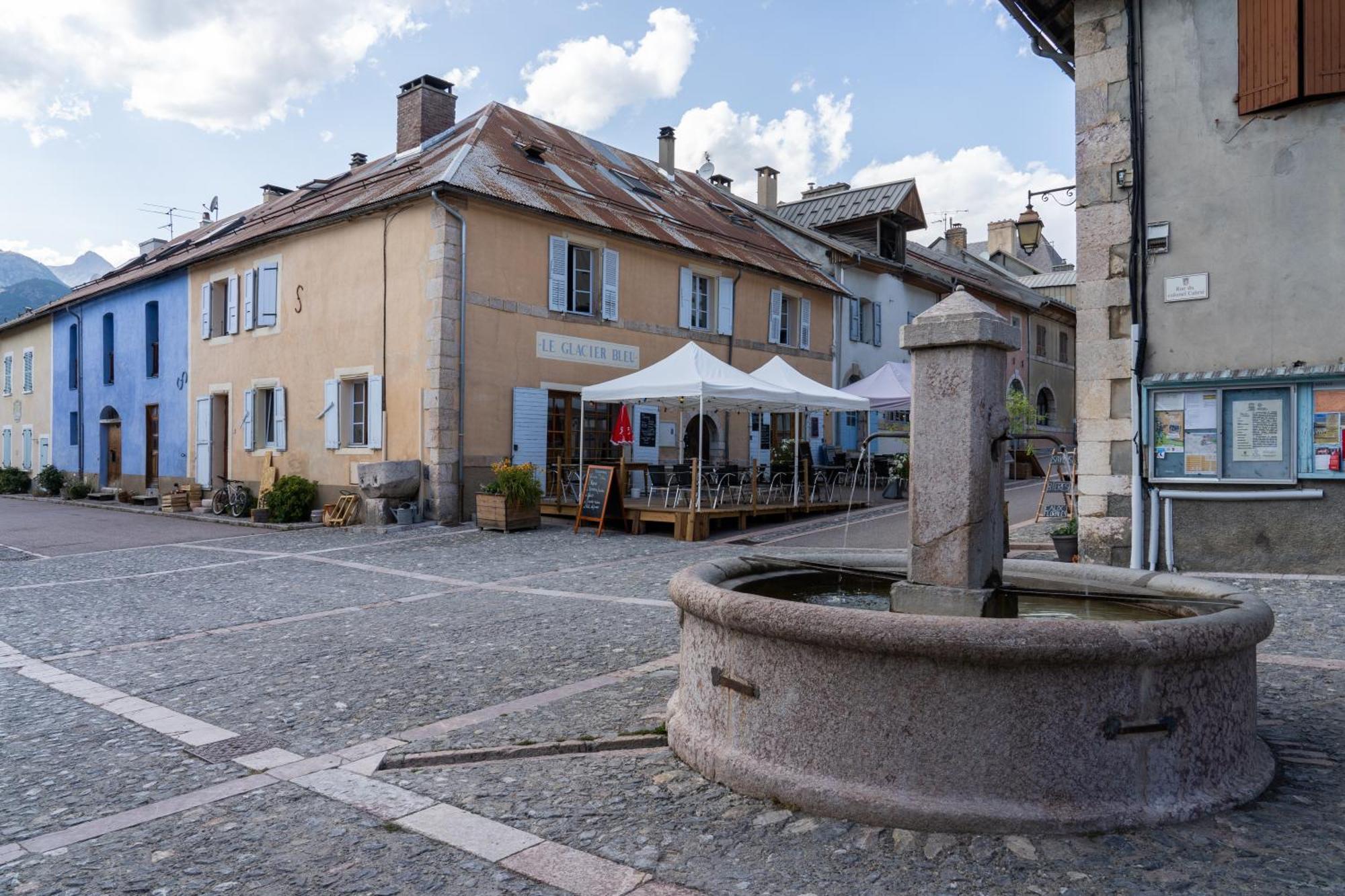 Le Glacier Bleu Bed & Breakfast